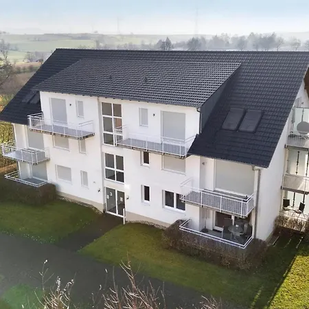 Ruhig Mit Balkon Und Parkplatz - Panorama